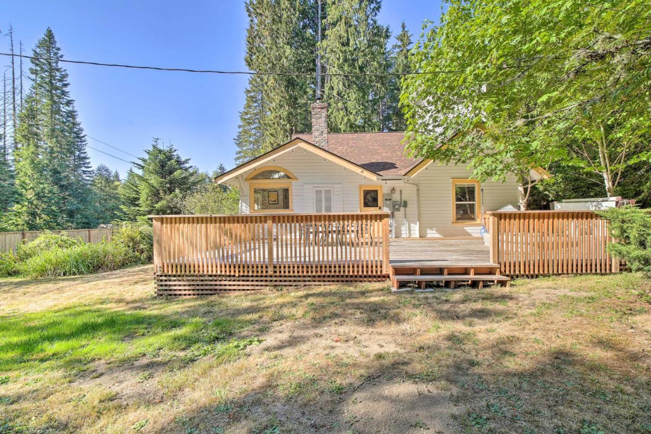 Cozy Black Bear Retreat By Mount Rainier! Ashford Ngoại thất bức ảnh