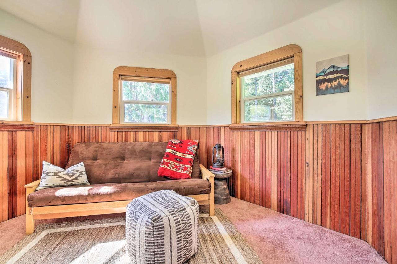 Cozy Black Bear Retreat By Mount Rainier! Ashford Ngoại thất bức ảnh